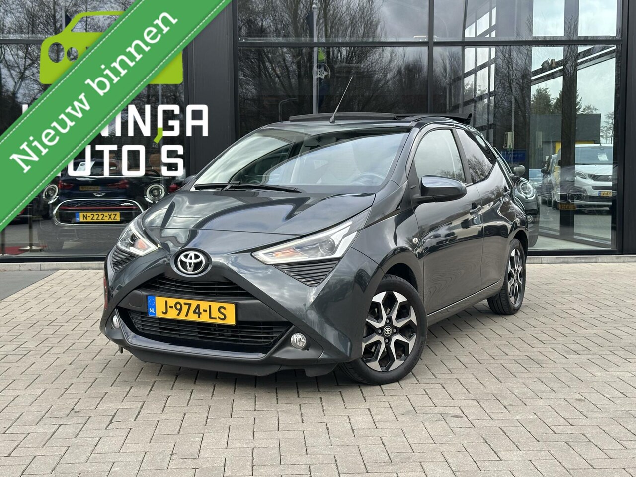 Toyota Aygo - 1.0 VVT-i x-joy cabrio | Apple carplay | Camera - AutoWereld.nl