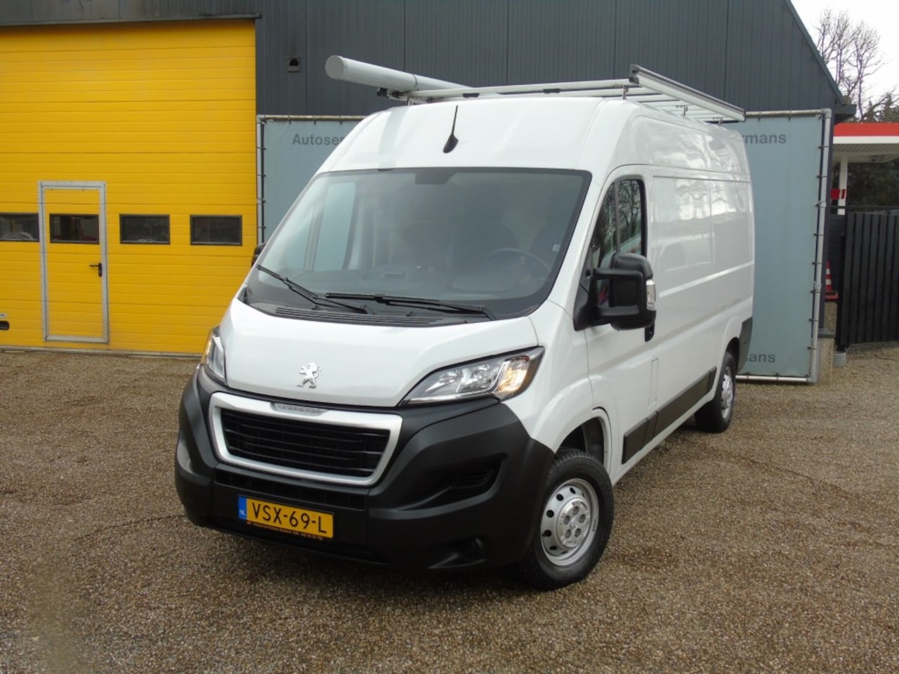 Peugeot Boxer - 2.2HDI 140pk - 2022 - 89dkm - Imperial-Trekhaak-Navi-Camera - AutoWereld.nl