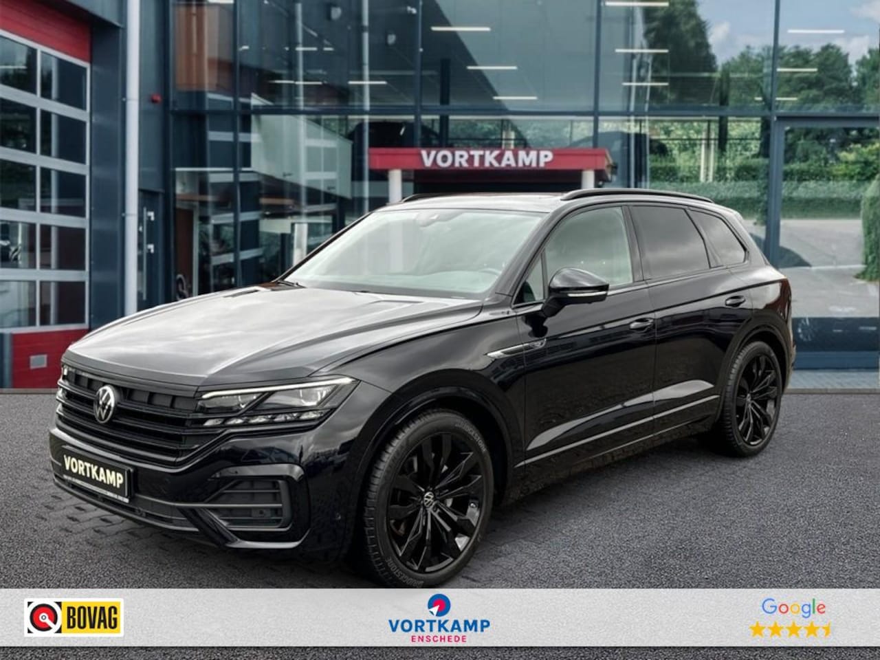 Volkswagen Touareg - 3.0 TDI R-LINE 4MOTION PANO-DAK/TREKHAAK/CAMERA/LEDER/NAVI/ACC - AutoWereld.nl