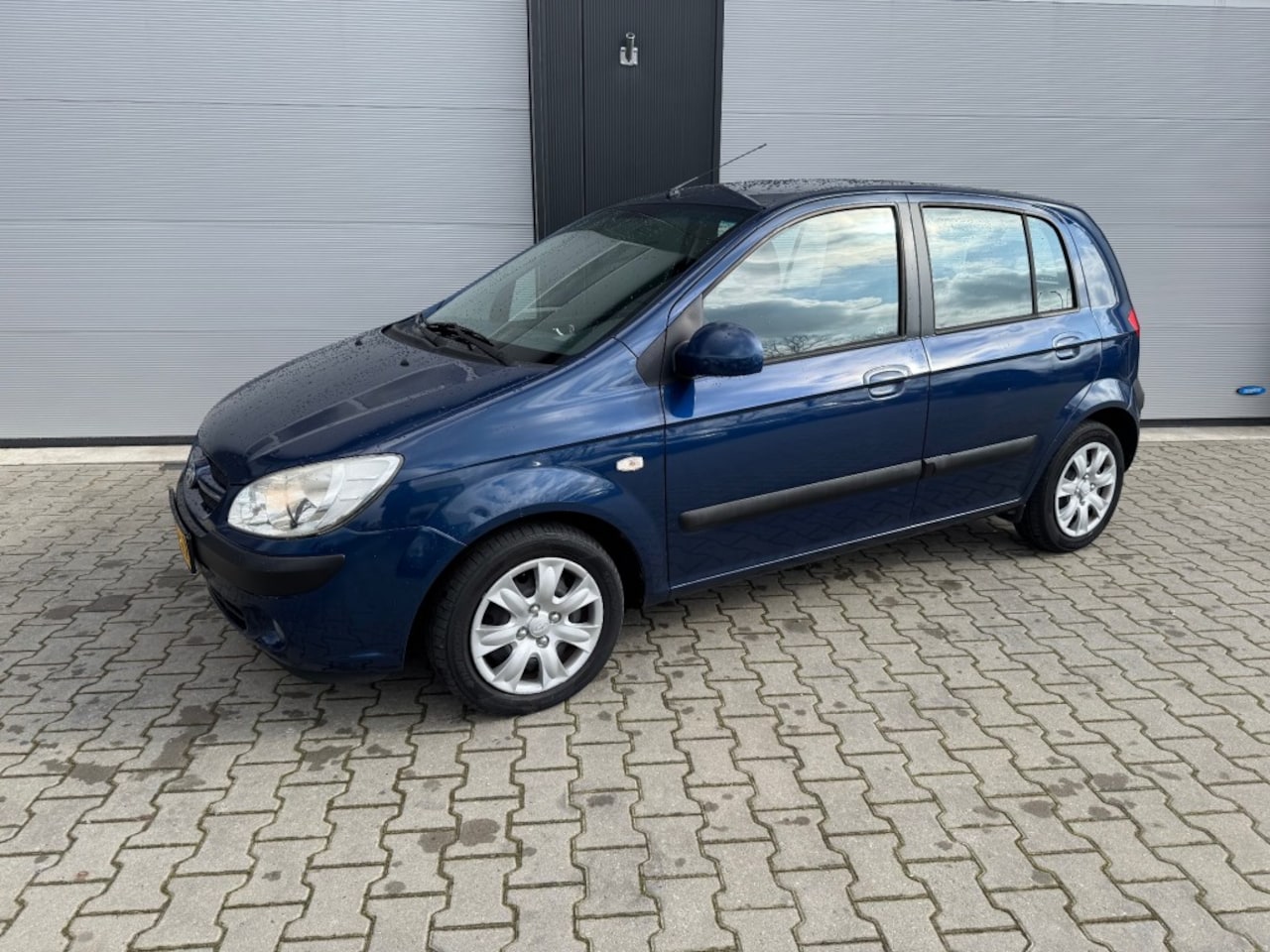 Hyundai Getz - 1.4I ACTIVE COOL / Automaat / Airco - AutoWereld.nl