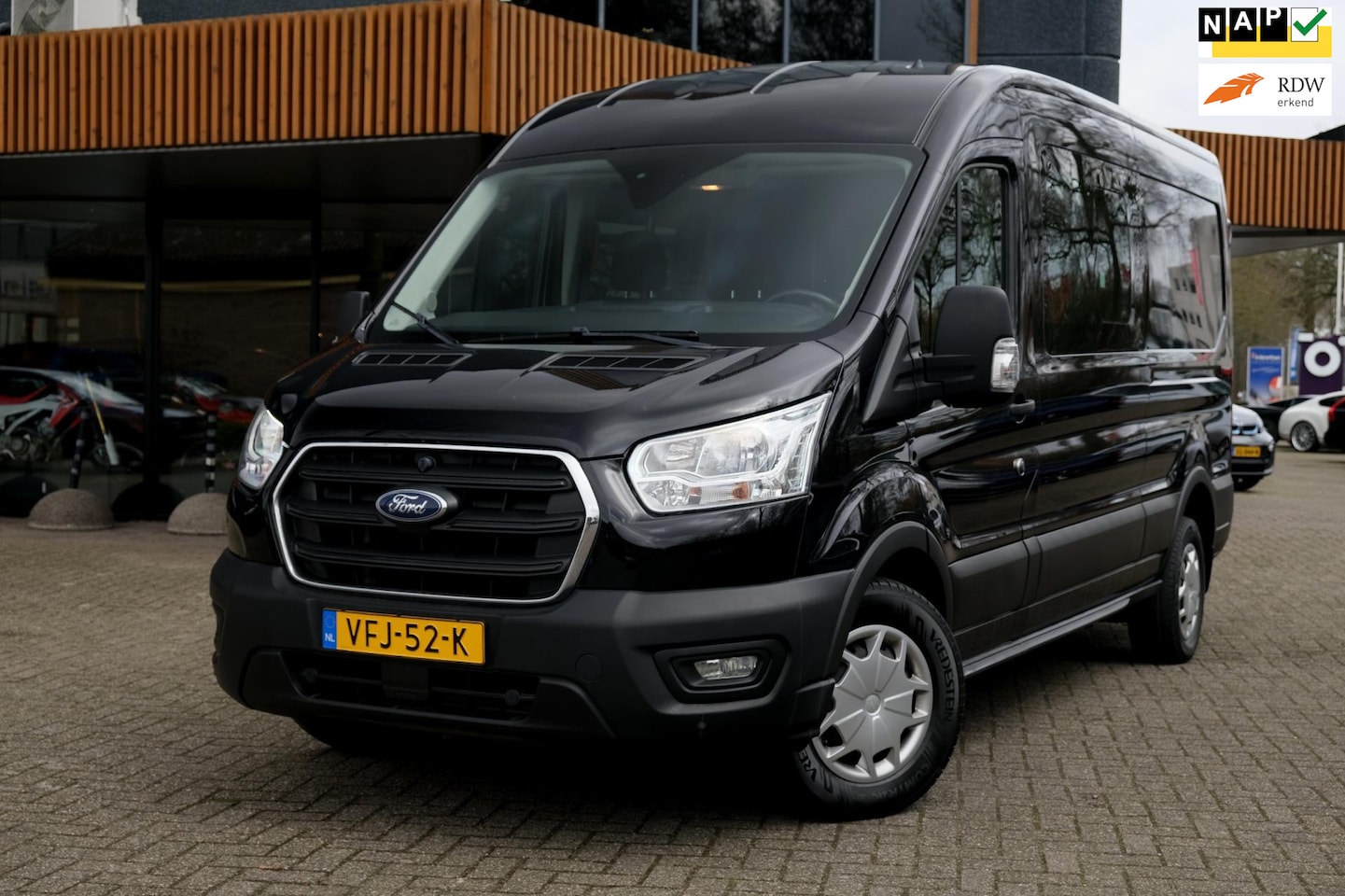 Ford Transit - 330 2.0 TDCI L3H2 DC Trend/EXCL.BTW/Trekhaak/Cruise/5-Zits/Voorruitverwarming/ - AutoWereld.nl