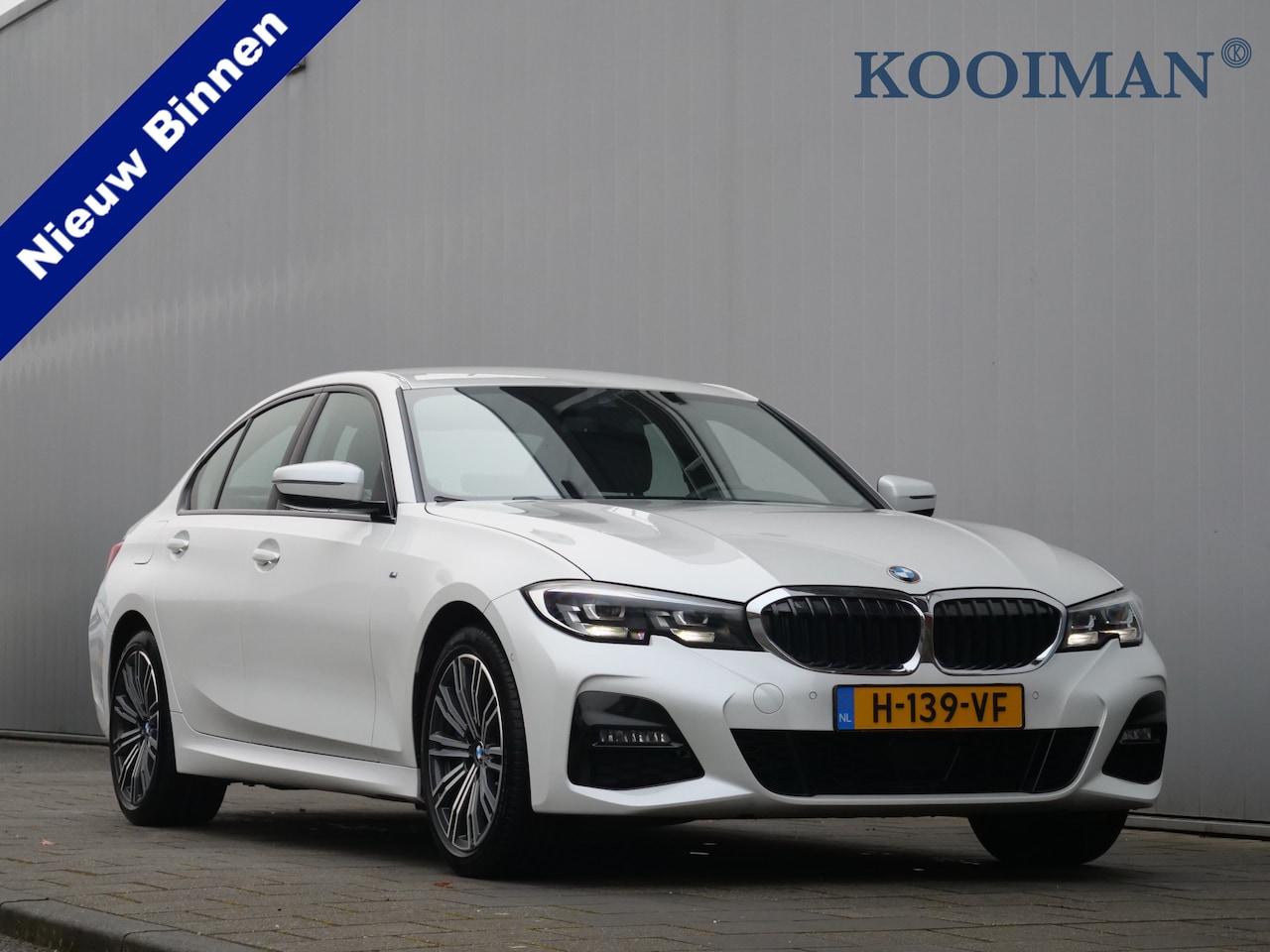 BMW 3-serie - 330e 292pk High Executive Automaat M-Sport / Camera / Adaptive cruise / Apple Carplay - AutoWereld.nl