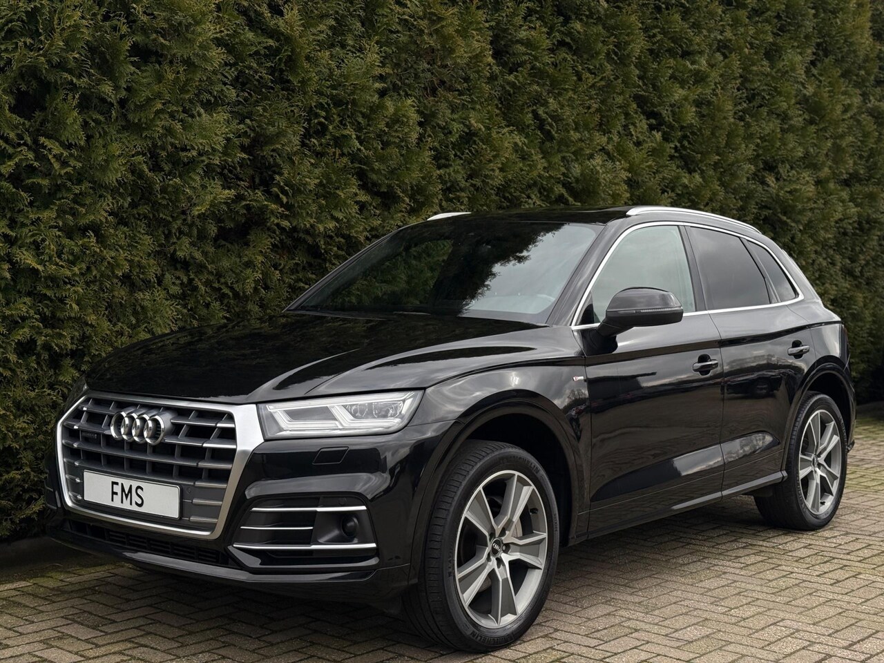 Audi Q5 - 2.0 TFSI quattro 3x S-Line CarPlay Panorama - AutoWereld.nl