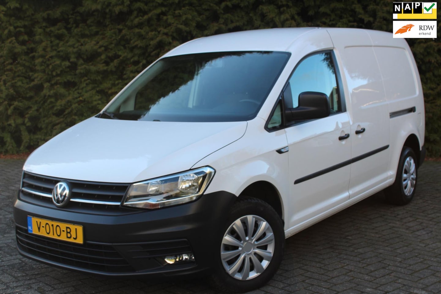 Volkswagen Caddy Maxi - 2.0 TDI L2H1 BMT Highline 102PK | AUTOMAAT | Airco | 2x Schuifdeur | PDC | Cruise Control - AutoWereld.nl