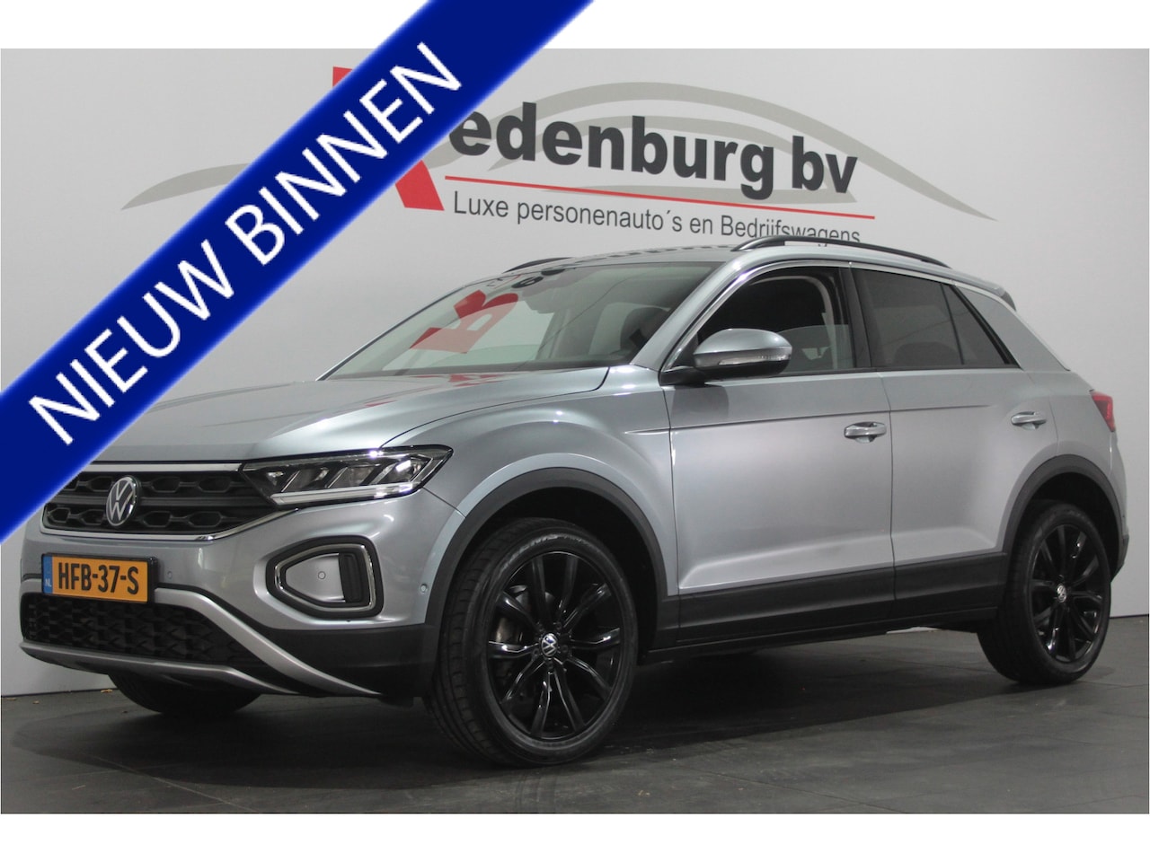 Volkswagen T-Roc - 1.5 TSI Style - Carplay / Lane assist / Camera - AutoWereld.nl