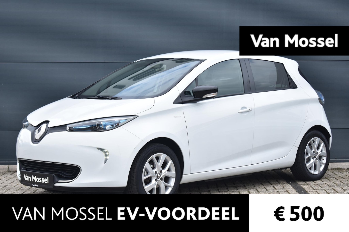 Renault Zoe - R110 Limited 41 kWh 109pk | Huuraccu vanaf € 64,- pm | Navigatie | Trekhaak | Parkeersenso - AutoWereld.nl