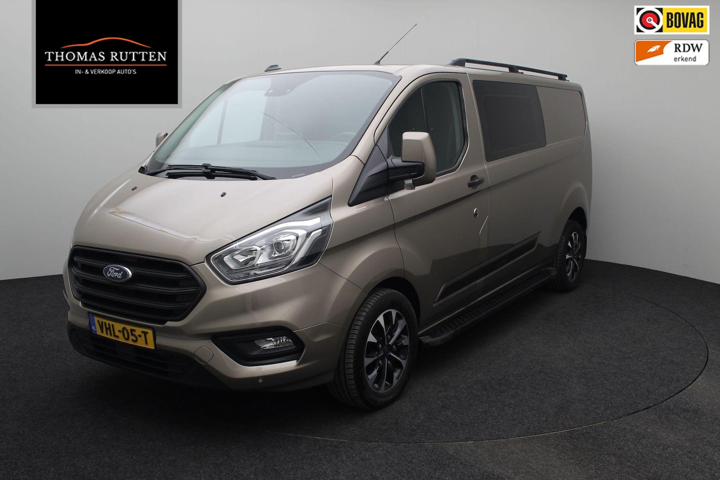 Ford Transit Custom - 320 2.0 TDCI L2H1 Limited DC Dubbel Cabine 2020 1e eigenaar | Navigatie | Carplay | Cruise - AutoWereld.nl