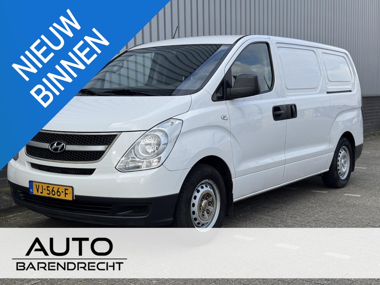 Hyundai H 300 - 2.5 CRDi Dynamic AIRCO | 2x Schuifdeur | Trekhaak - AutoWereld.nl