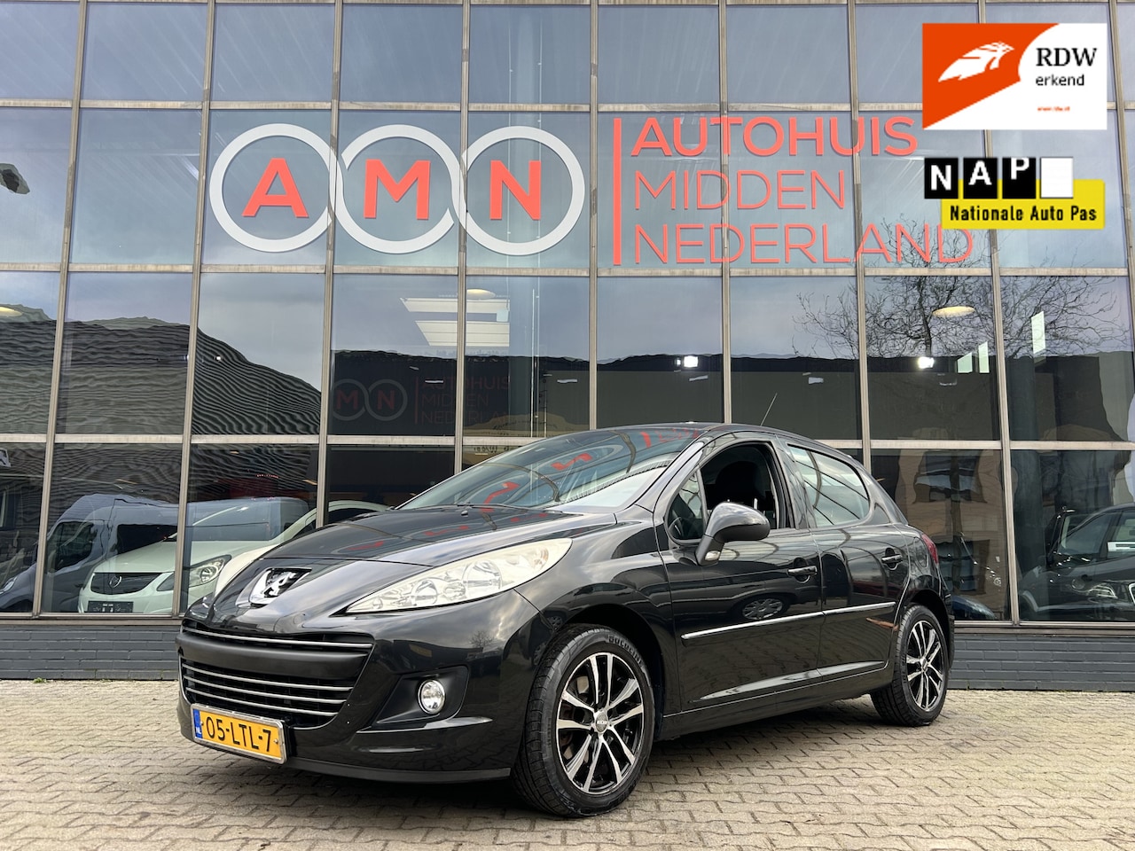 Peugeot 207 - 1.6 VTi XS Cruisectr,Airco,Elekpakket,5drs - AutoWereld.nl