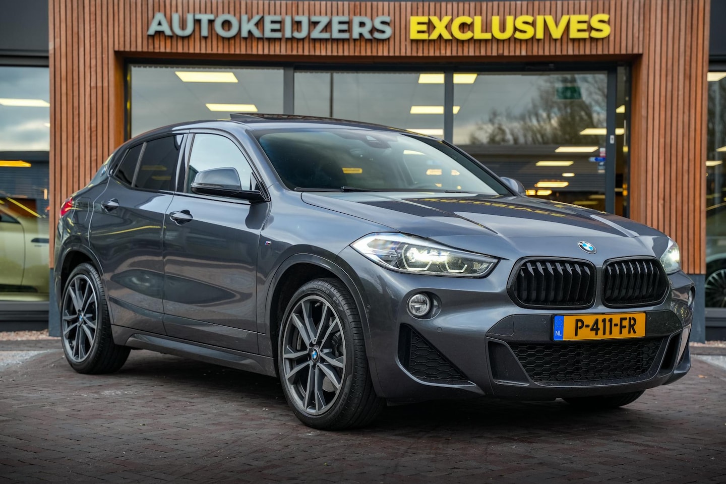 BMW X2 - sDrive20i High Executive Hud Clima Camera Cruise Trekhaak - AutoWereld.nl