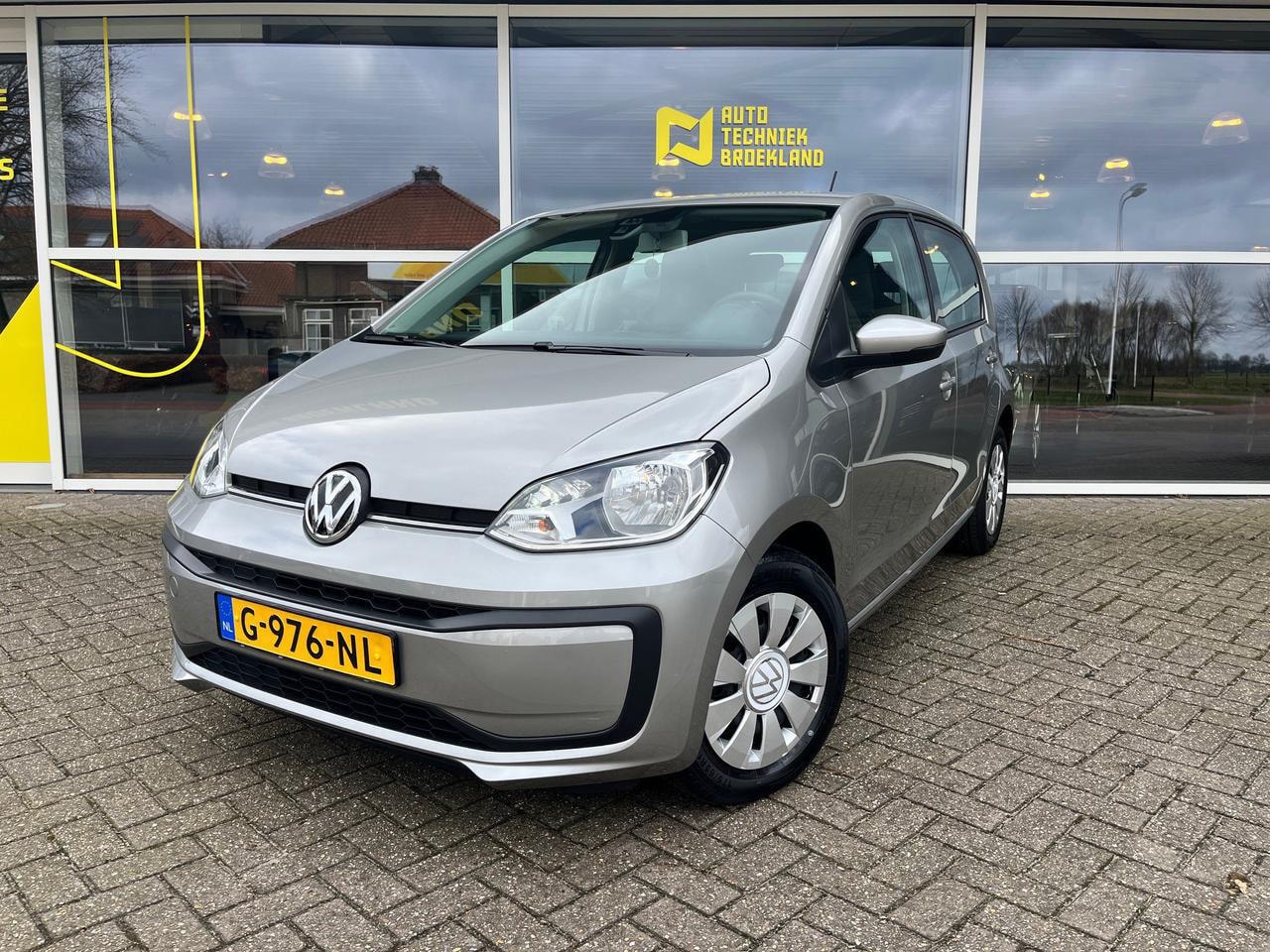 Volkswagen Up! - 1,0 BLUEMOTION TECHNOLOGY 2020 - 5DRS - AIRCO - LED - AutoWereld.nl