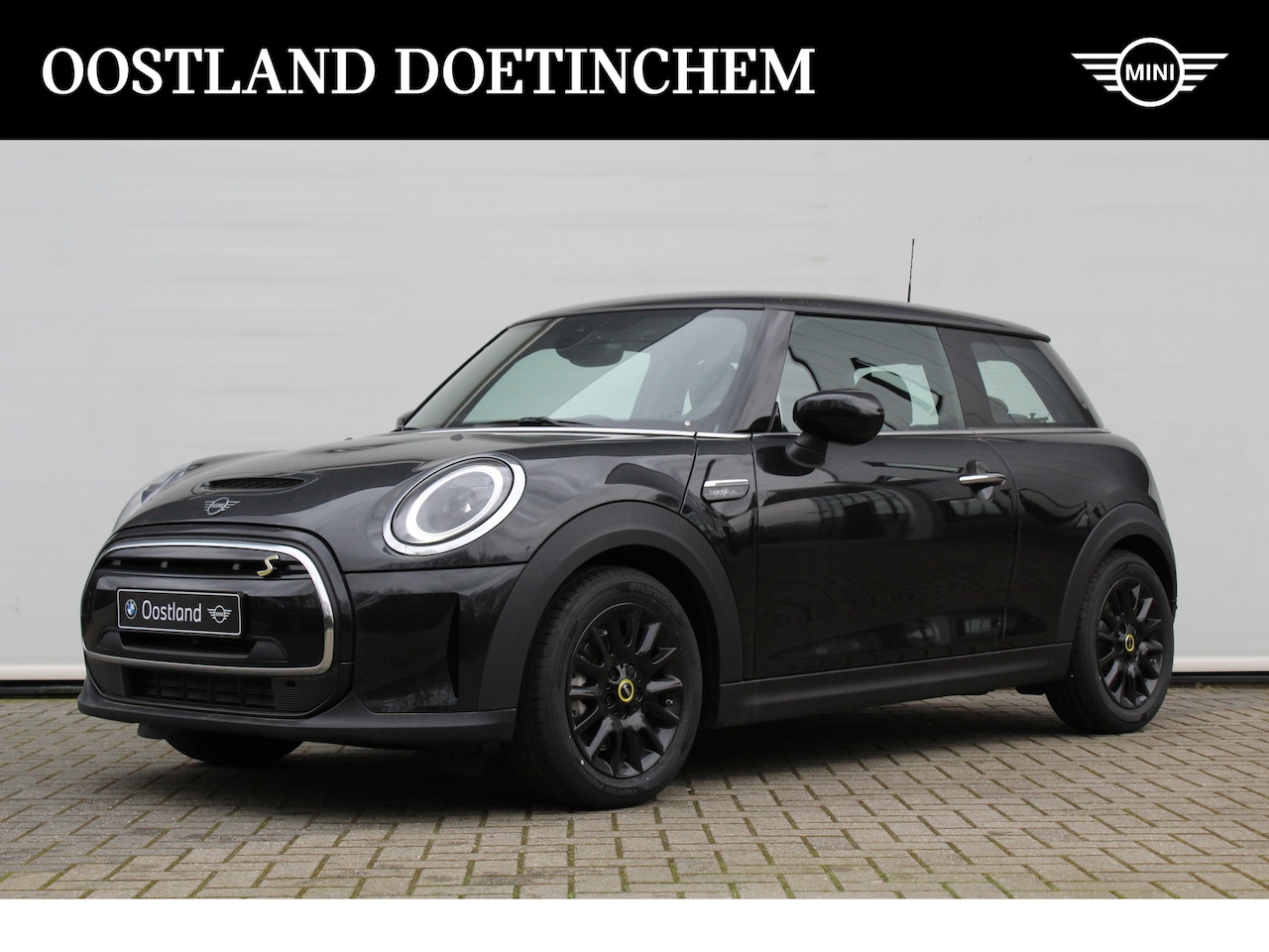 MINI Mini-Electric - Camden Classic / Sportstoelen / LED / Stoelverwarming / PDC achter / Cruise Control - AutoWereld.nl