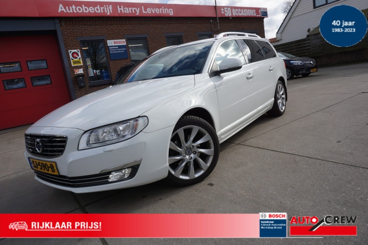 Volvo V70 - D3 150pk Geartronic Inscription Edition Leder El.achterklep - AutoWereld.nl