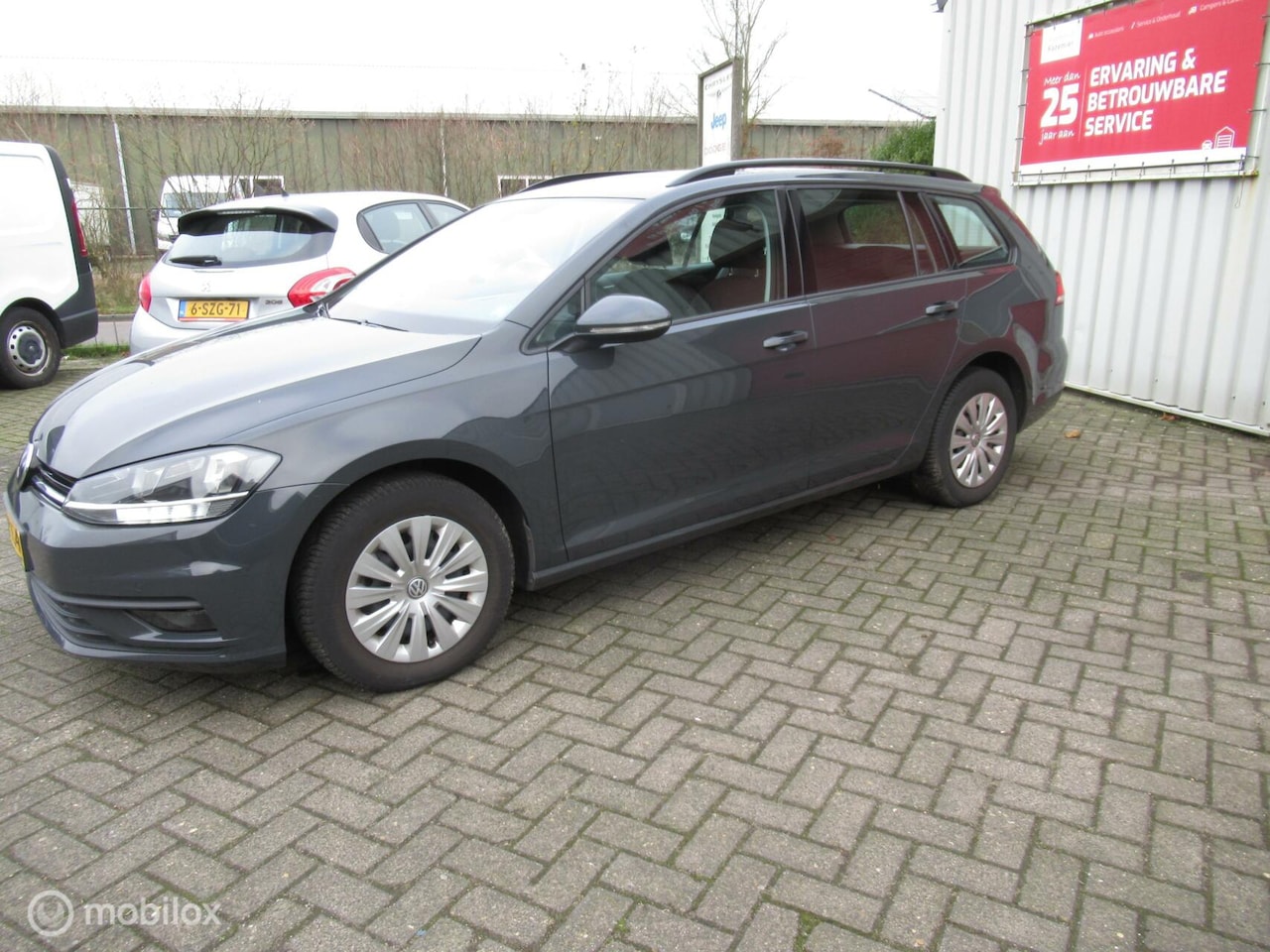 Volkswagen Golf Variant - 1.0 TSI Trendline AUTOMAAT ! - AutoWereld.nl