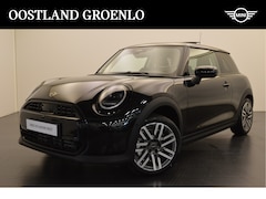 MINI Cooper - Hatchback C Classic Automaat / Panoramadak / Parking Assistant Plus / LED / Head-Up / Comf