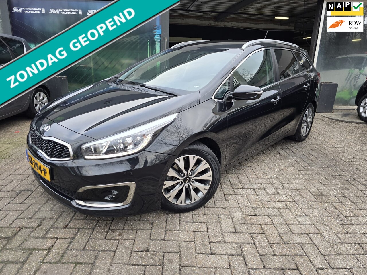 Kia Cee'd Sportswagon - 1.6 GDI DynamicLine | 2E EIGENAAR | 12MND GARANTIE | NAVI | CAMERA | CLIMA | - AutoWereld.nl