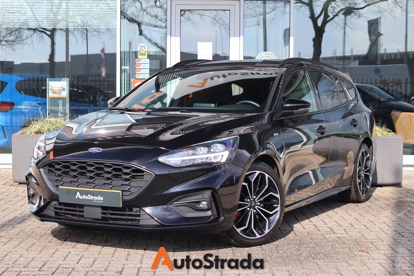 Ford Focus Wagon - 1.0 EcoBoost ST-LINE 125pk I Climate I Navi I Cruise I Camera - AutoWereld.nl