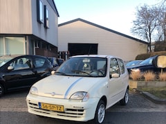 Fiat Seicento - 1.1 Young Zuinige prima rijdende auto, met een Apk keuring t/m 06-12-2025 Stuurbekrachtigi