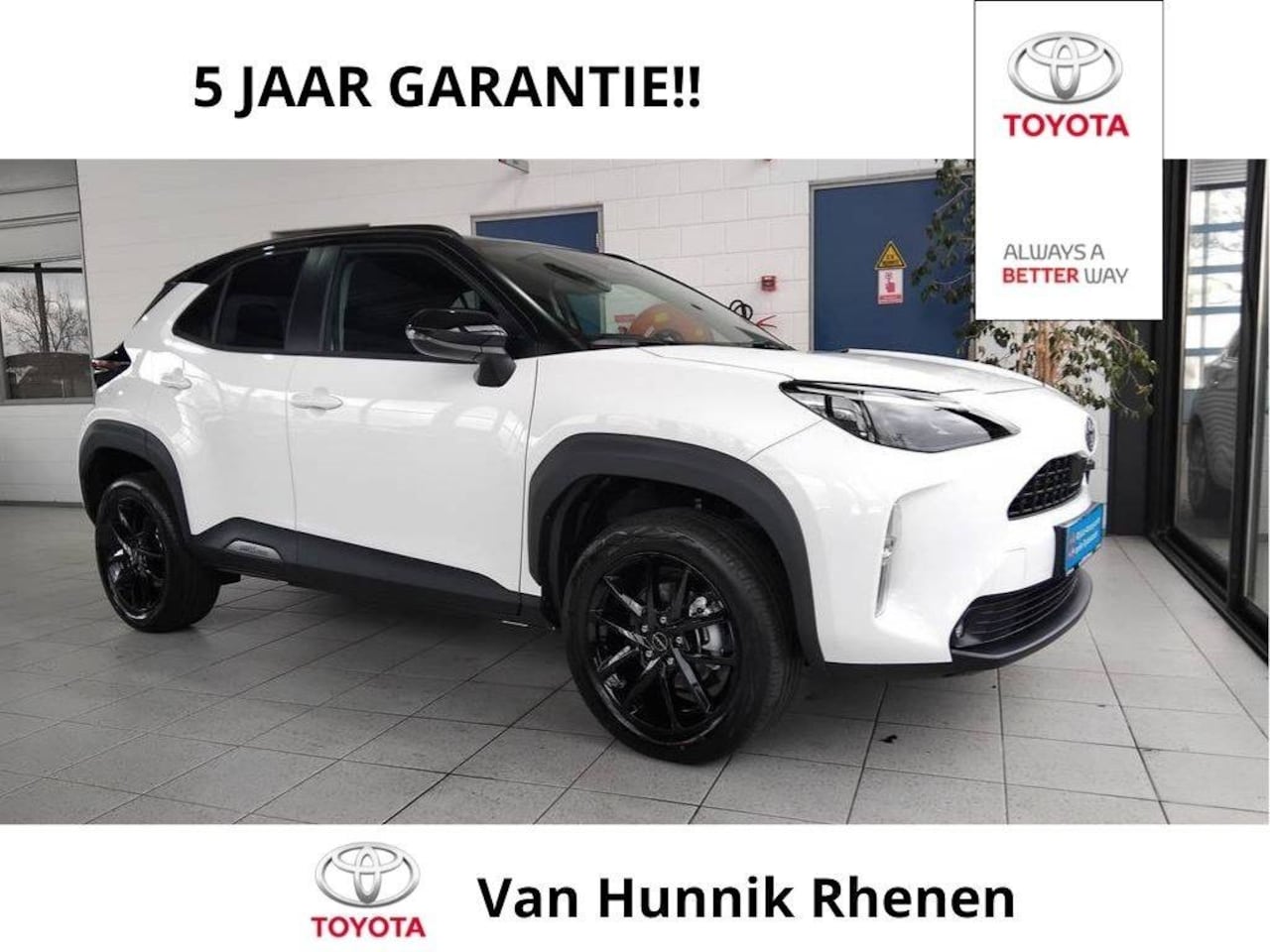 Toyota Yaris Cross - 1.5 Black and White | Apple/Android | Camera | Bi-Tone | Climat - AutoWereld.nl