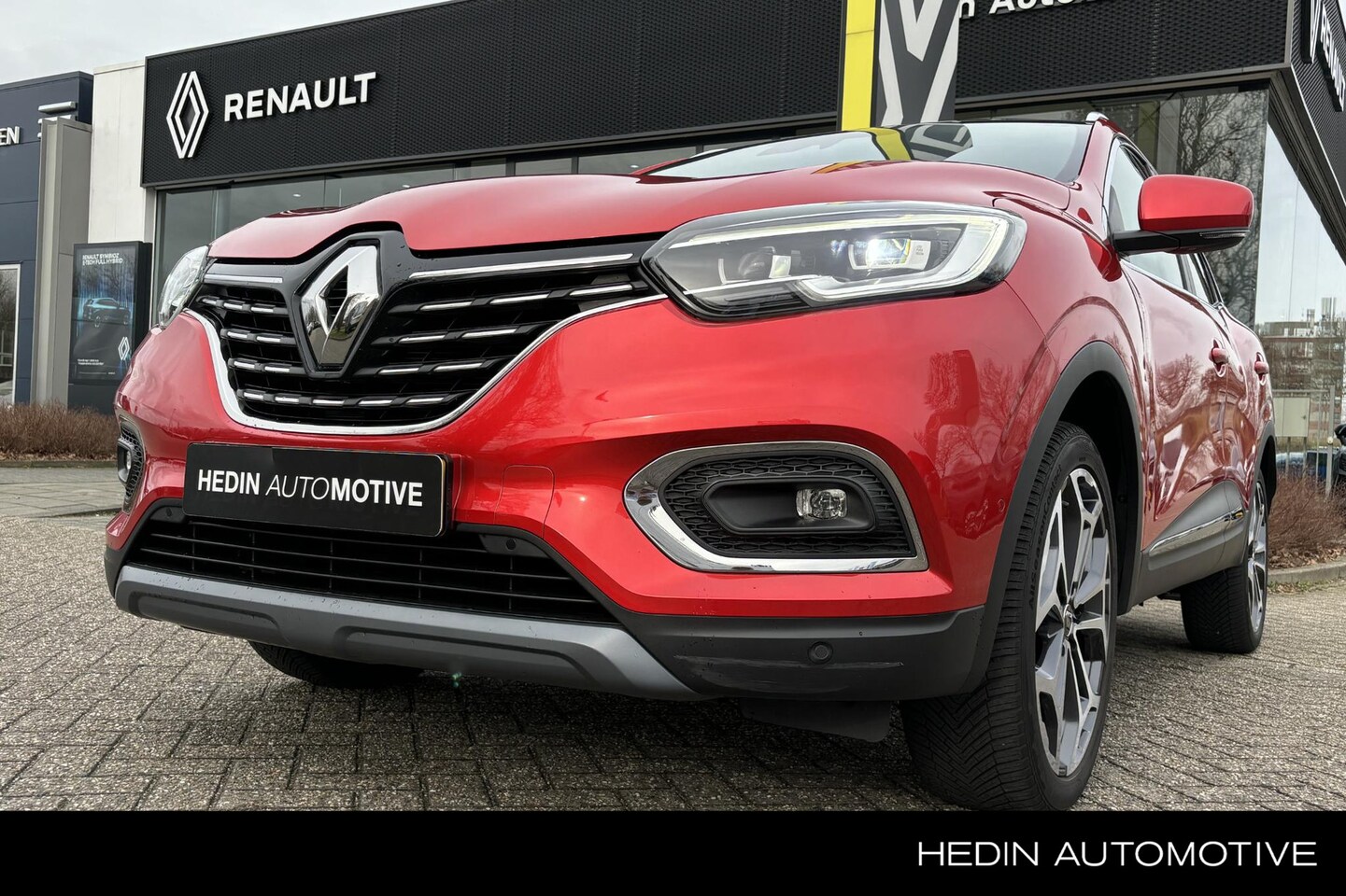 Renault Kadjar - 140PK TCe Intens AUTOMAAT "Pano, Clima, Navi, Park Assist, Camera" - AutoWereld.nl