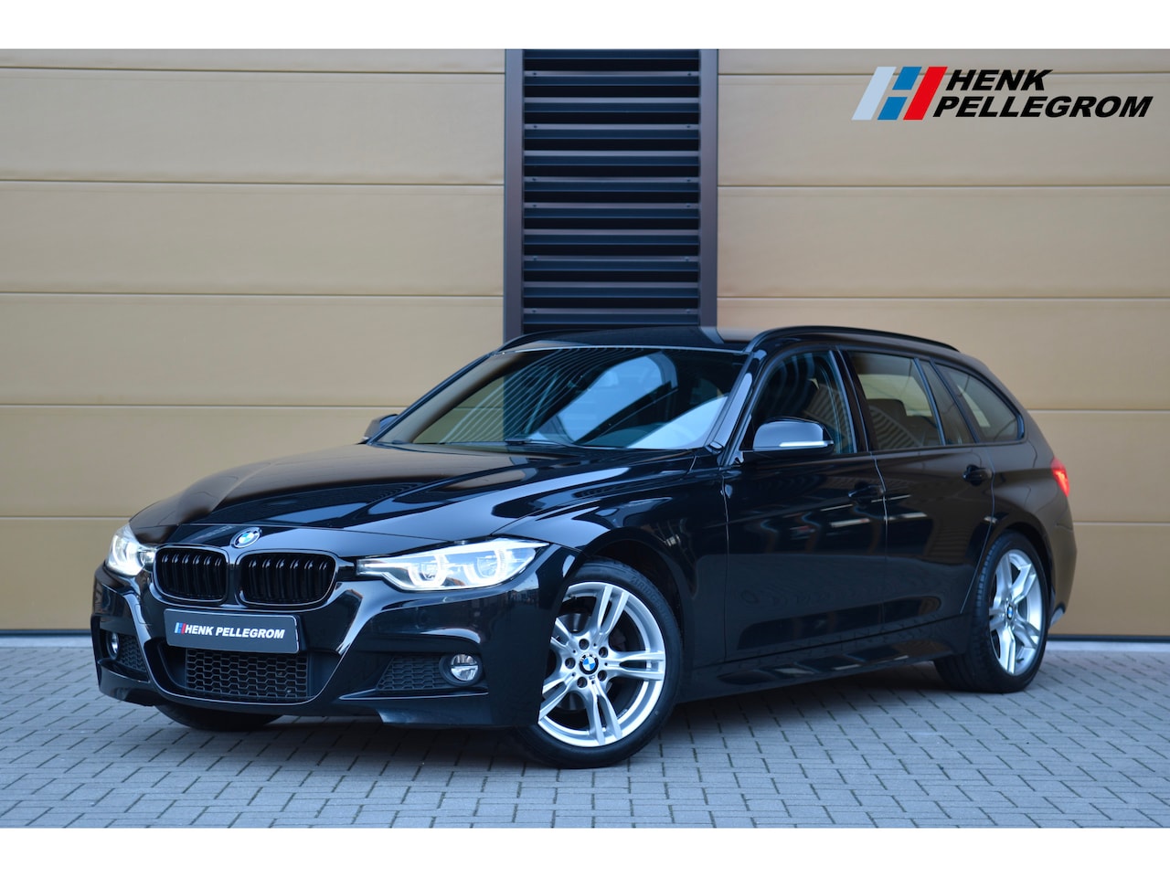 BMW 3-serie Touring - 320i High Executive * M-Sport * Servotronic * Lichtpakket * - AutoWereld.nl