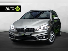 BMW 2-serie Active Tourer - 218i High Executive / Stoelverwarming / Keyless / Headup