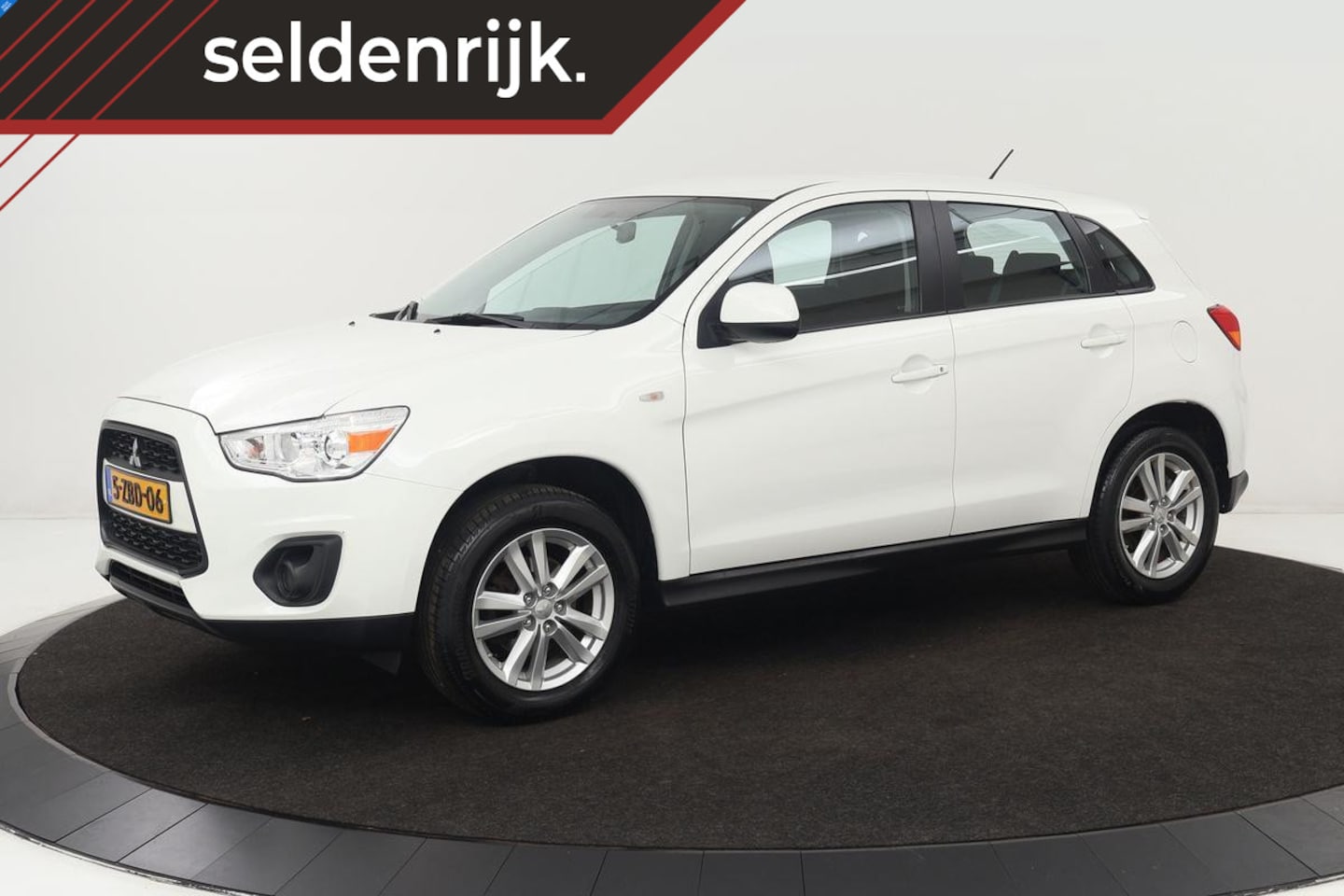 Mitsubishi ASX - 1.6 ClearTec Entry | 2e eigenaar | Trekhaak | Airco | Parkeerhulp | Radio/CD - AutoWereld.nl