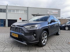 Toyota RAV4 - 2.5 Hybrid AWD Executive Lounge | Panoramadak | 1650 Kg Trekgewicht | Adaptive cruise cont