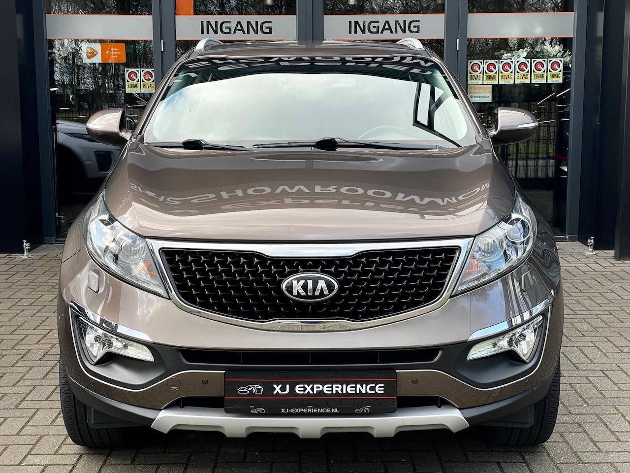 Kia Sportage - 2.0 ExecutiveLine AUTOMAAT NAVI LED LEDER 166PK - AutoWereld.nl