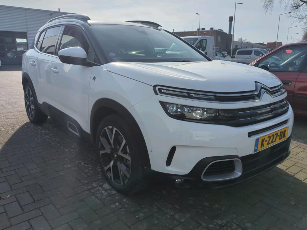 Citroën C5 Aircross - 1.6 Plug-in Hybrid Shine Trekhaak|Leder|1ste eigenaar! - AutoWereld.nl