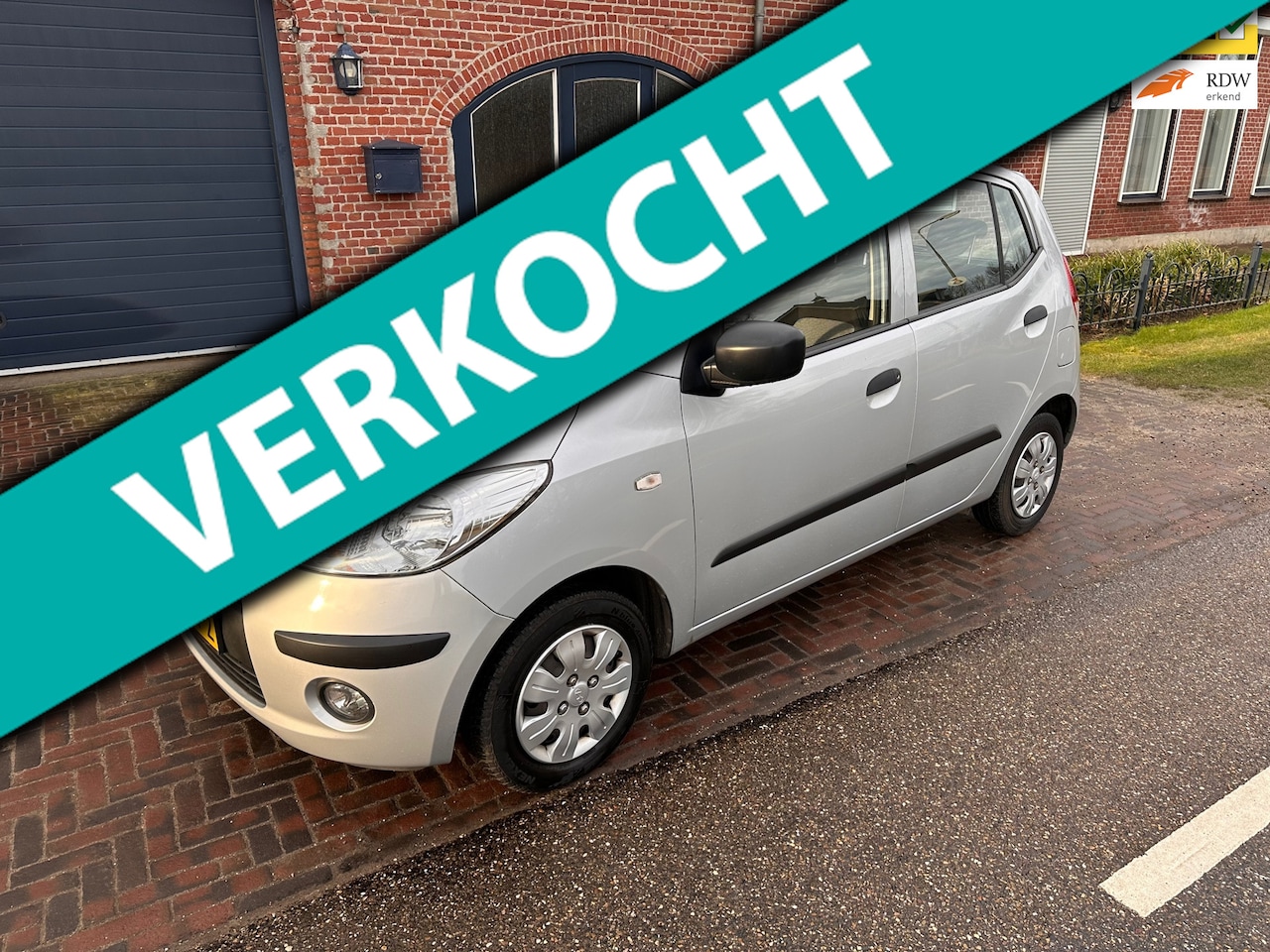 Hyundai i10 - 1.1 Active AUTOMAAT apk t/m 21-05-2025 - AutoWereld.nl