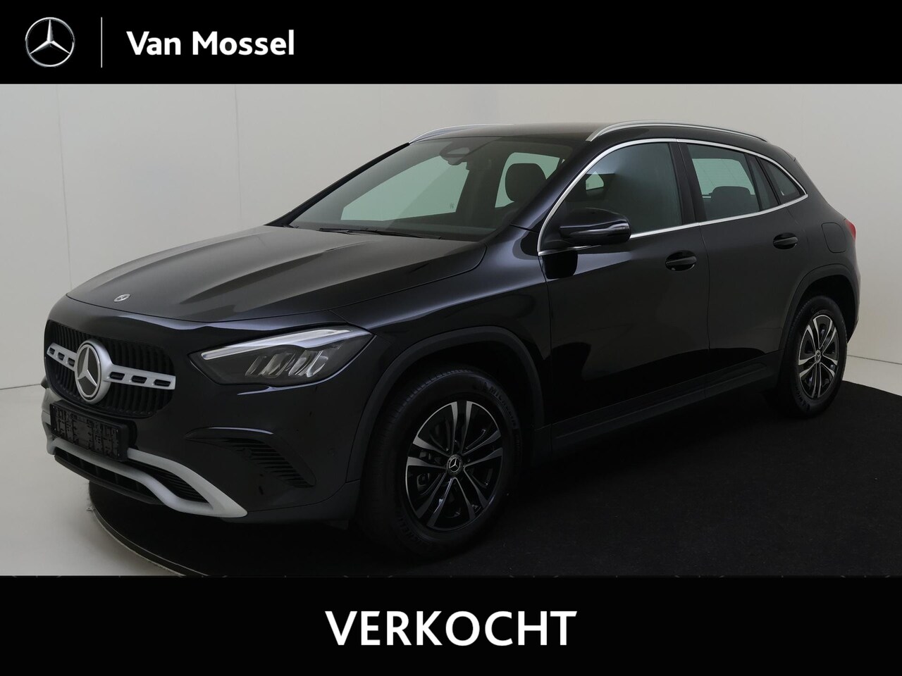 Mercedes-Benz GLA-Klasse - 250 e Star Edition / Stoelverwarming / Achteruitrijcamera / - AutoWereld.nl