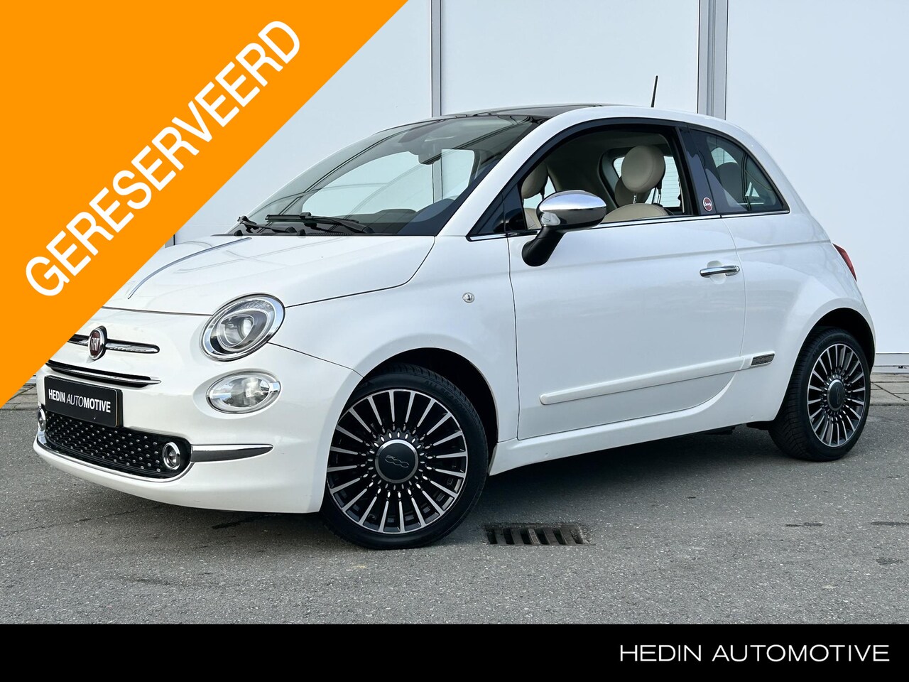 Fiat 500 - Turbo 80pk Society Edition | NAVI | PANODAK | CLIMATE CONTROL | 16" LMV | PARKEERSENSOREN - AutoWereld.nl