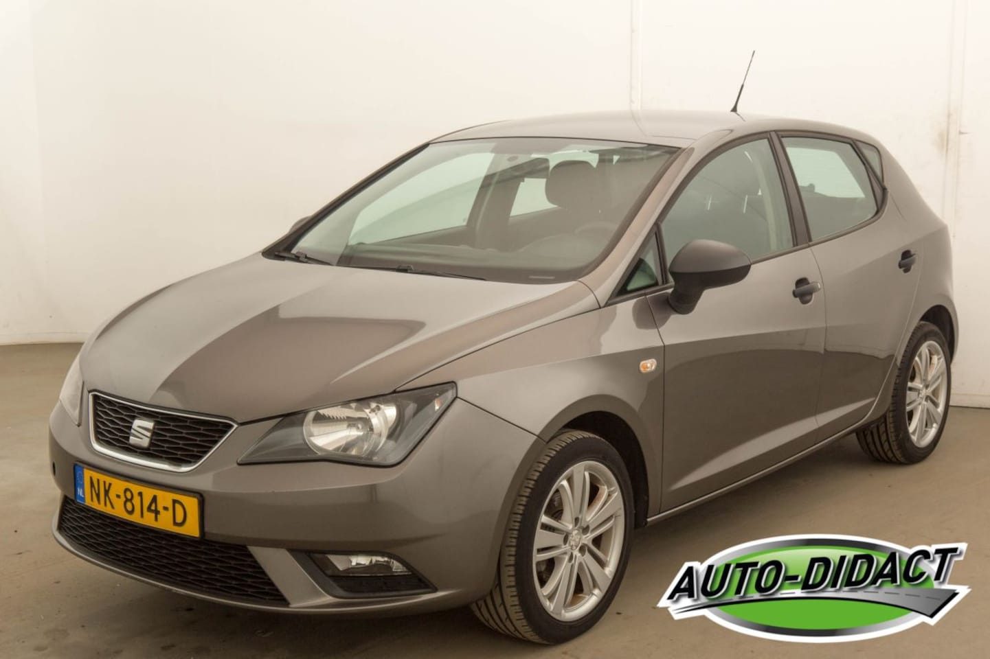 Seat Ibiza - 1.2 TSI Style Airco - AutoWereld.nl