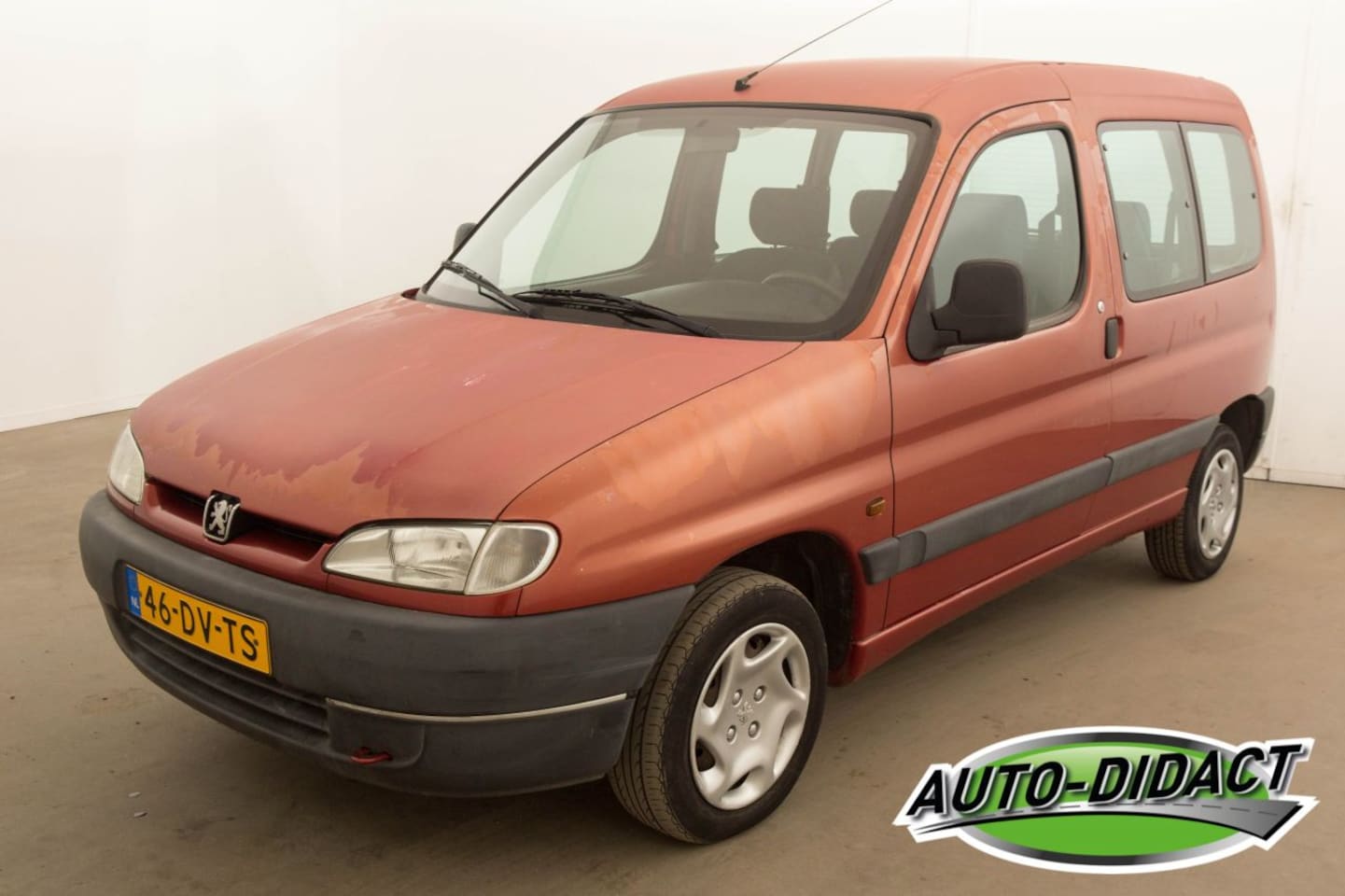 Peugeot Partner MPV - 1.8 CombiSpace - AutoWereld.nl