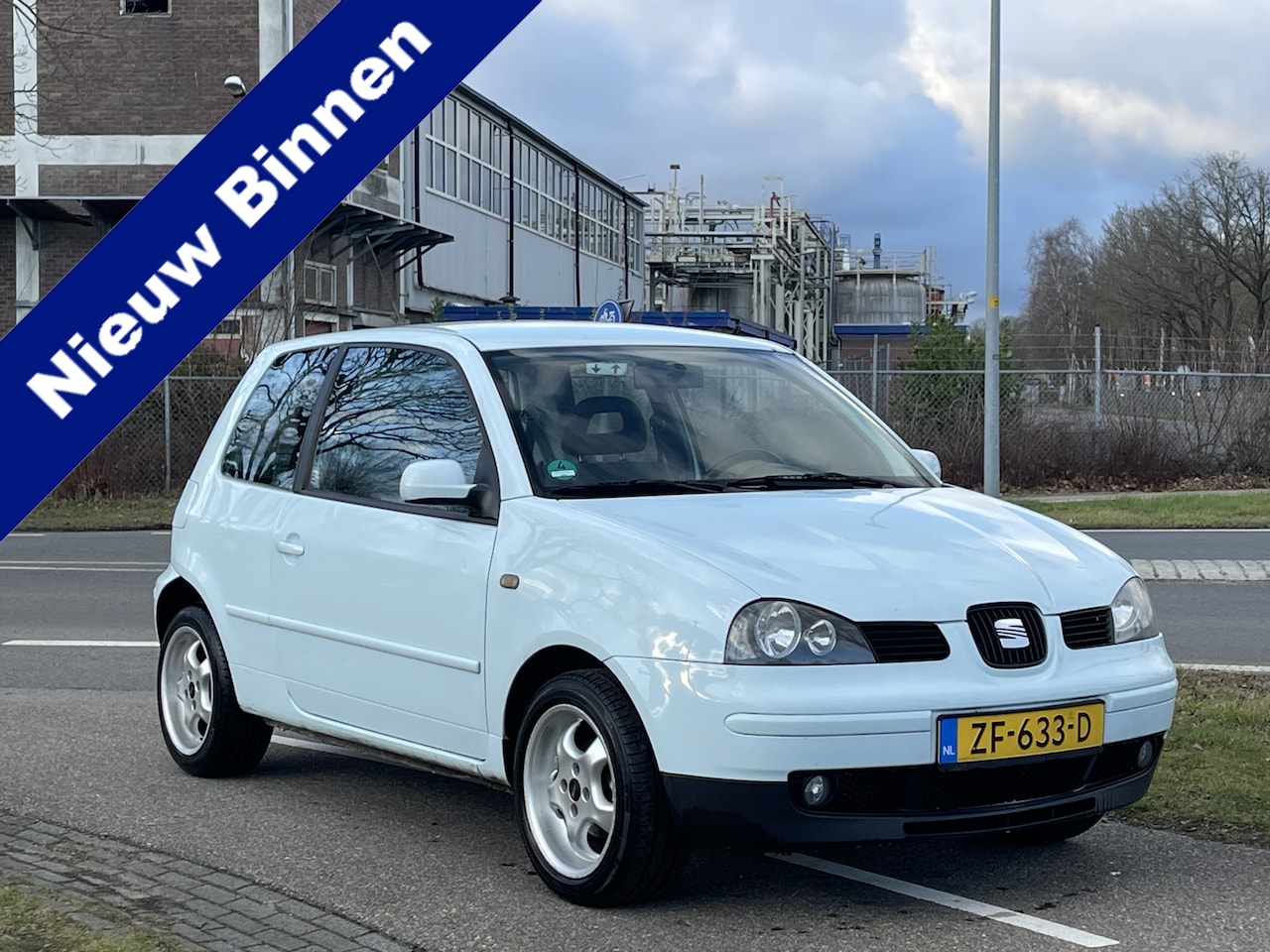 Seat Arosa - 1.4i Stella | Airco | Stuurbekrachtiging | Elektrische Ramen | Lichtmetalen Velgen - AutoWereld.nl