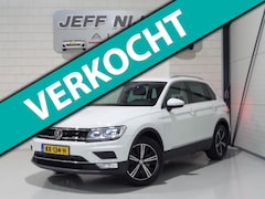 Volkswagen Tiguan - 2.0 TSI DSG 4Motion Highline "Origineel NL" Automaat Full-LED Apple-carplay Trekhaak Virtu