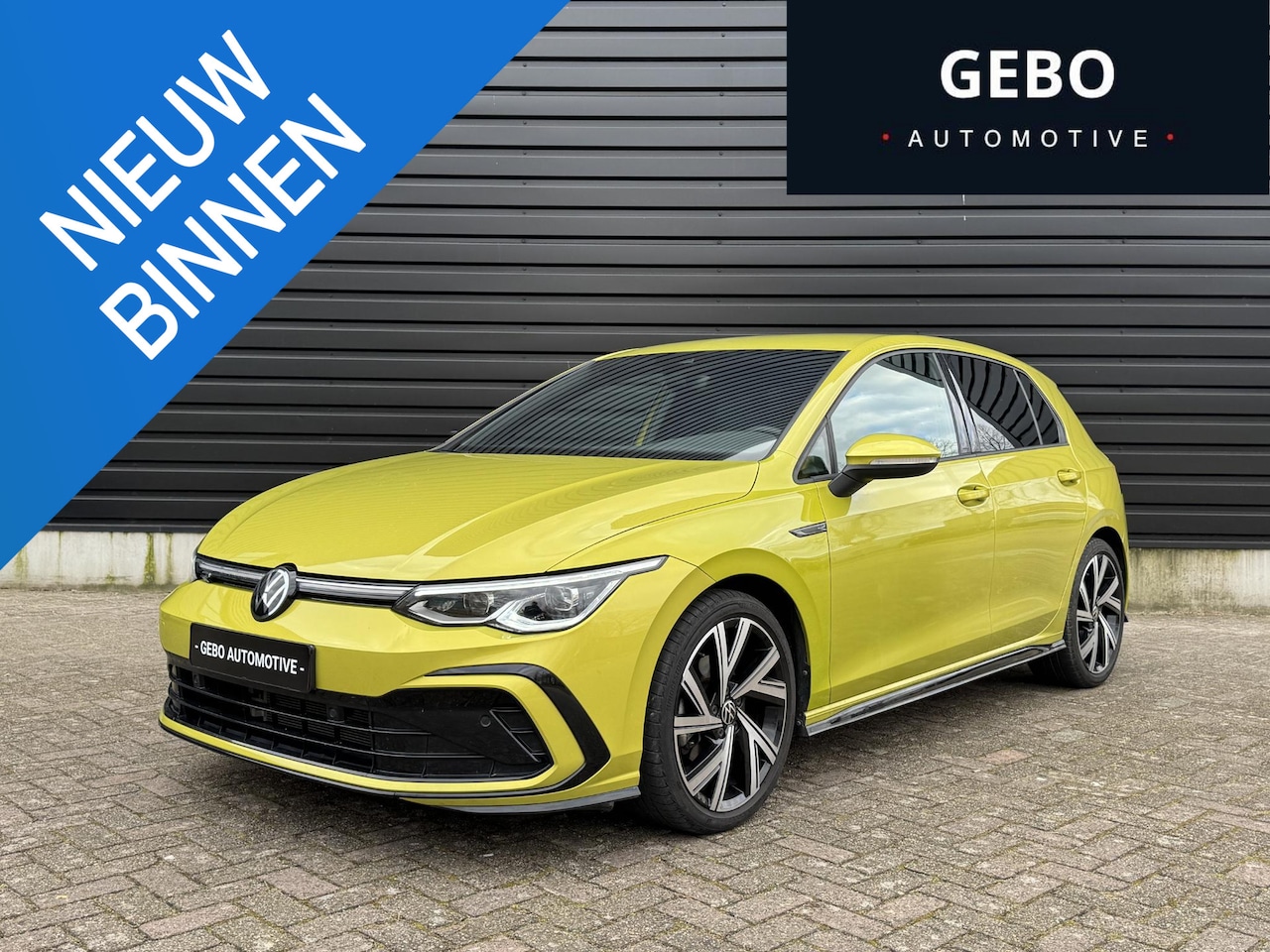 Volkswagen Golf - 1.5 TSI R-Line Business 1.5 TSI R-Line Business - AutoWereld.nl