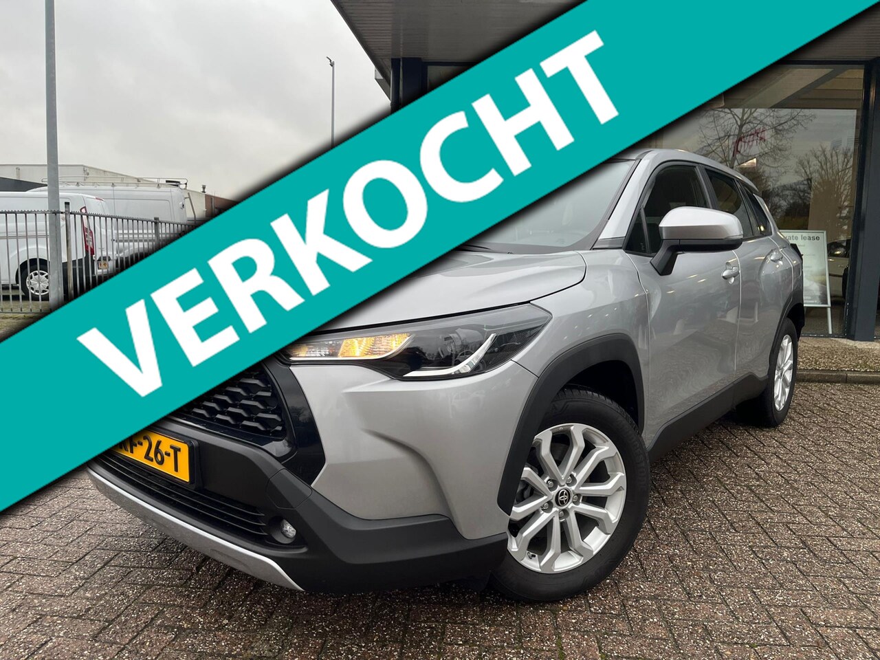 Toyota Corolla Cross - 2.0 High Power Hybrid Active|Stoel- Stuur verwarming - AutoWereld.nl