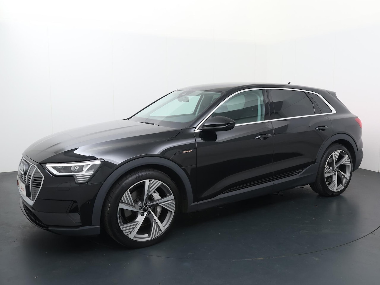 Audi e-tron - 55 quattro edition 95 kWh | 408 PK | Interieur voorverwarmingsinstalatie | El. achterklep - AutoWereld.nl