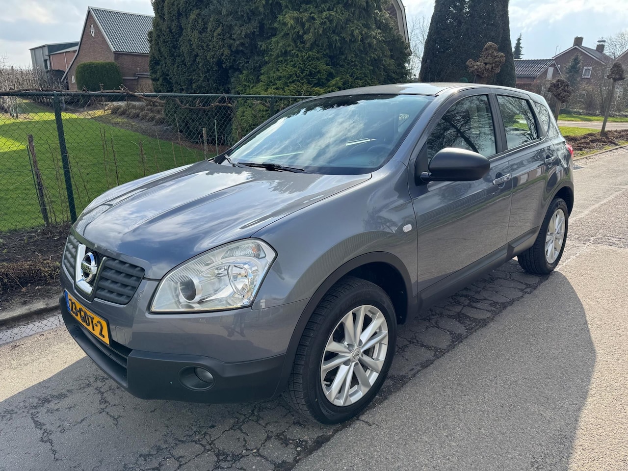 Nissan Qashqai - 1.6 Acenta Airco, Cruise, Trekhaak, Navi, Lm velgen - AutoWereld.nl