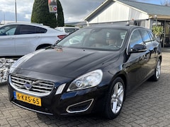 Volvo V60 - 1.6 Diesel Summum Schuifdak Xenon Leer