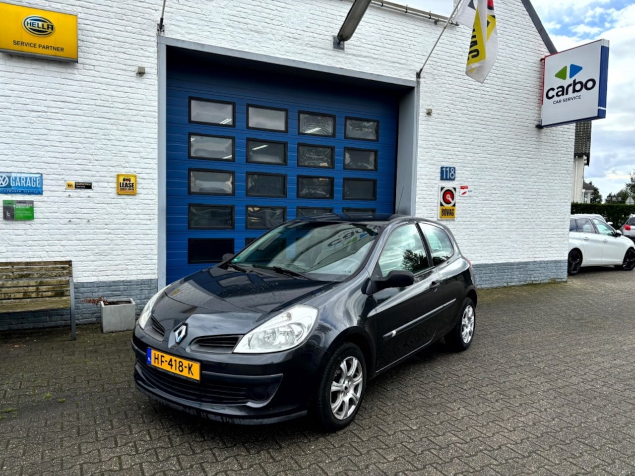 Renault Clio - 1.2-16V Expression 1.2-16V EXPRESSION - AutoWereld.nl