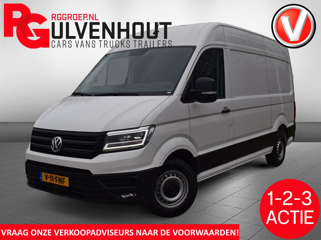 Volkswagen Crafter - 30 2.0 TDI L3H3 Highline 140 PK | LED | TREKHAAK | NAVI | BETIMM - AutoWereld.nl