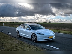 Tesla Model 3 - RWD 60kWh