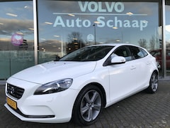 Volvo V40 - 1.6 T2 Business | Rijklaar incl garantie | Meesturende xenon Verwarmbaar voorruit Navigati