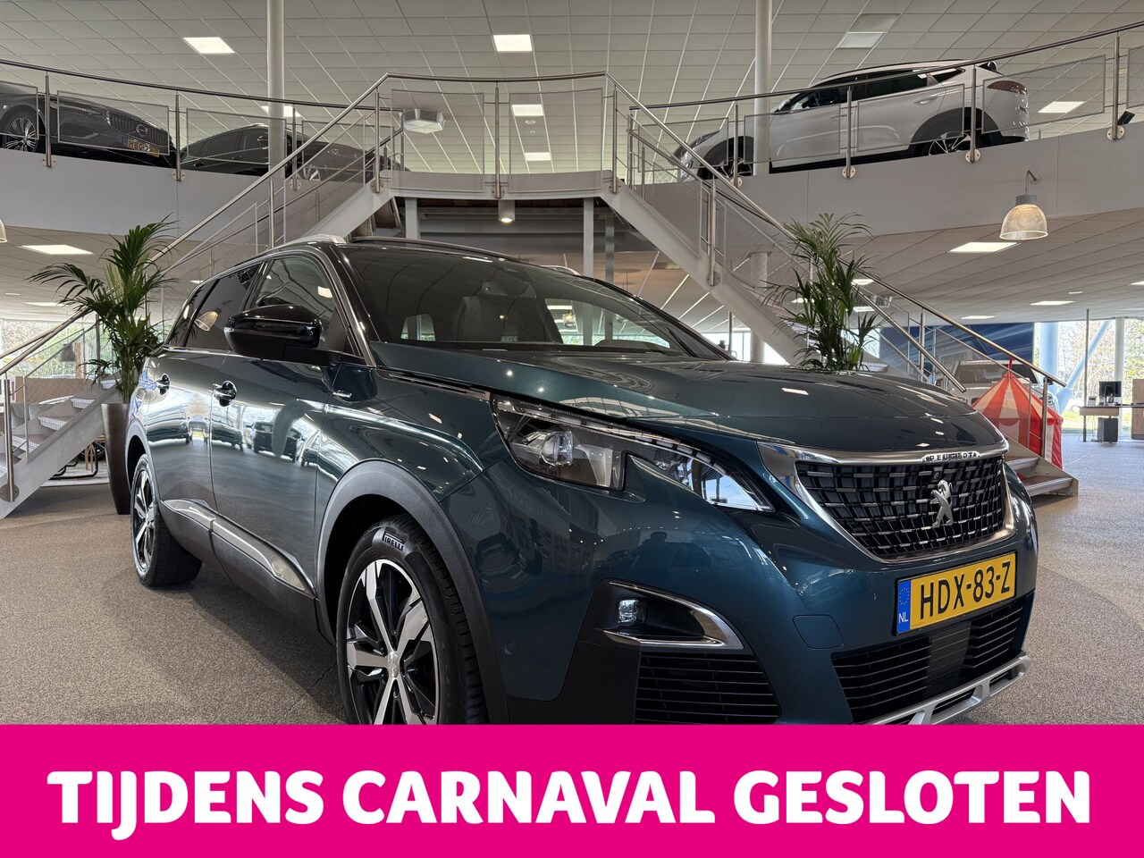 Peugeot 5008 - 1.2 130pk EAT8 GT-Line, Pano, Trekhaak,  Adaptive, FOCAL - AutoWereld.nl