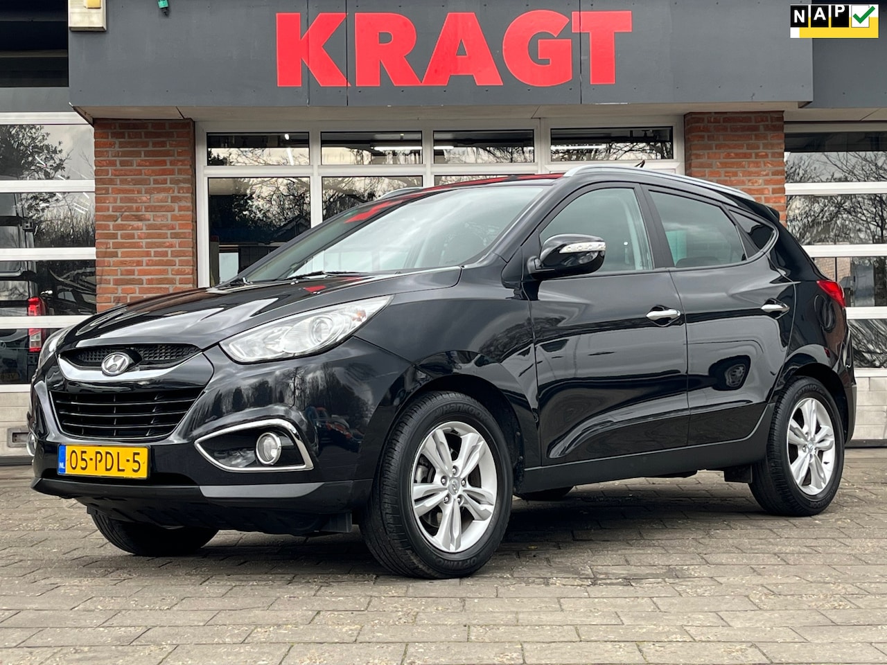 Hyundai ix35 - Style 2.0i 163 pk - trekhaak - 1.900 kg geremd - climate - AutoWereld.nl