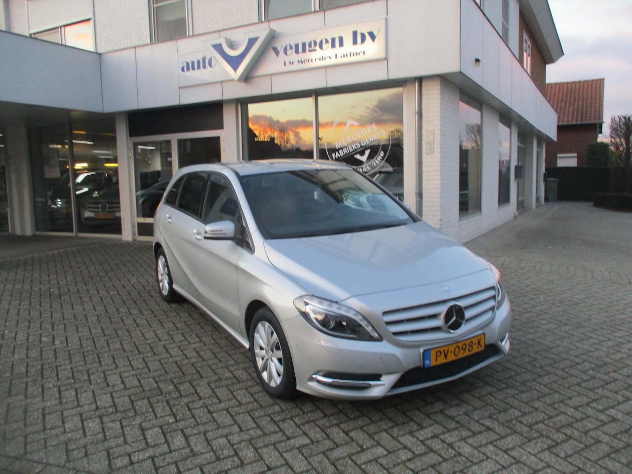 Mercedes-Benz B-klasse - B 180 122PK 7G-DCT Ambition / slechts 38964 km - AutoWereld.nl