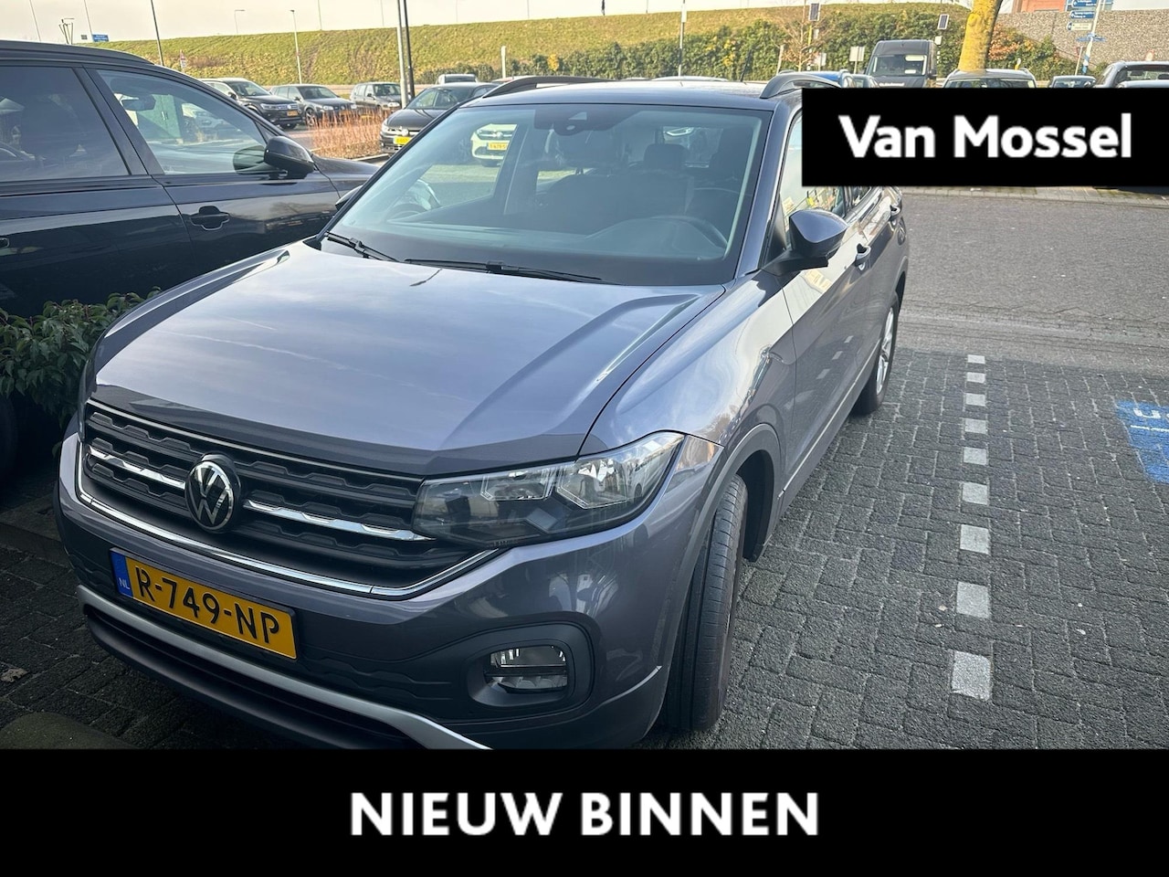 Volkswagen T-Cross - 1.0 TSI Life 110 PK | Automaat | Navigatie | Airco | Apple Carplay | Adaptieve Cruise Cont - AutoWereld.nl